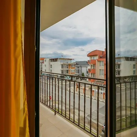 Quiet 2 Bedroom In Dafinka Ik *