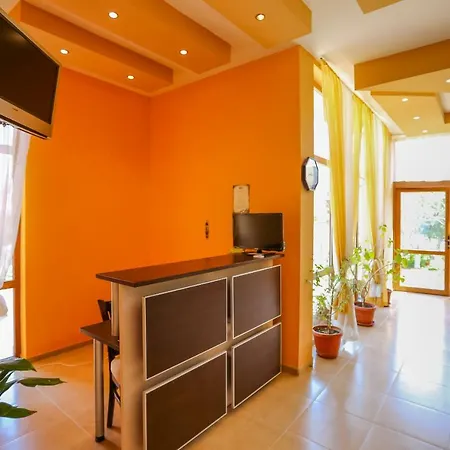 Quiet 2 Bedroom In Dafinka Ik Holiday home Burgas