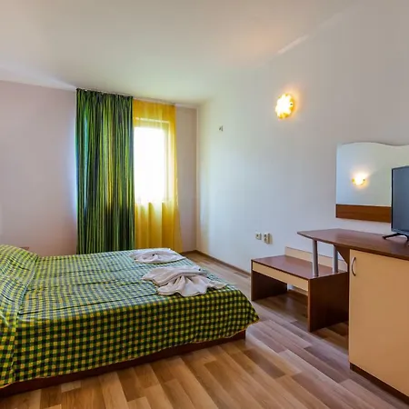 Quiet 2 Bedroom In Dafinka Ik * Burgas